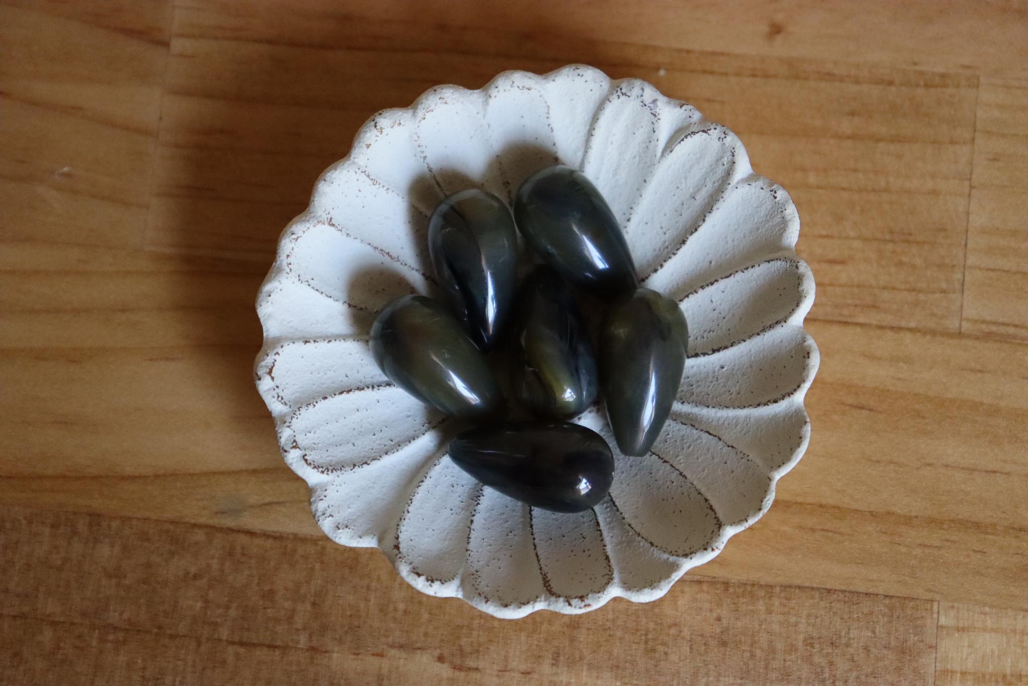 【FromUSA】ドロップカーキマーブルビーズ　26mm*14mm