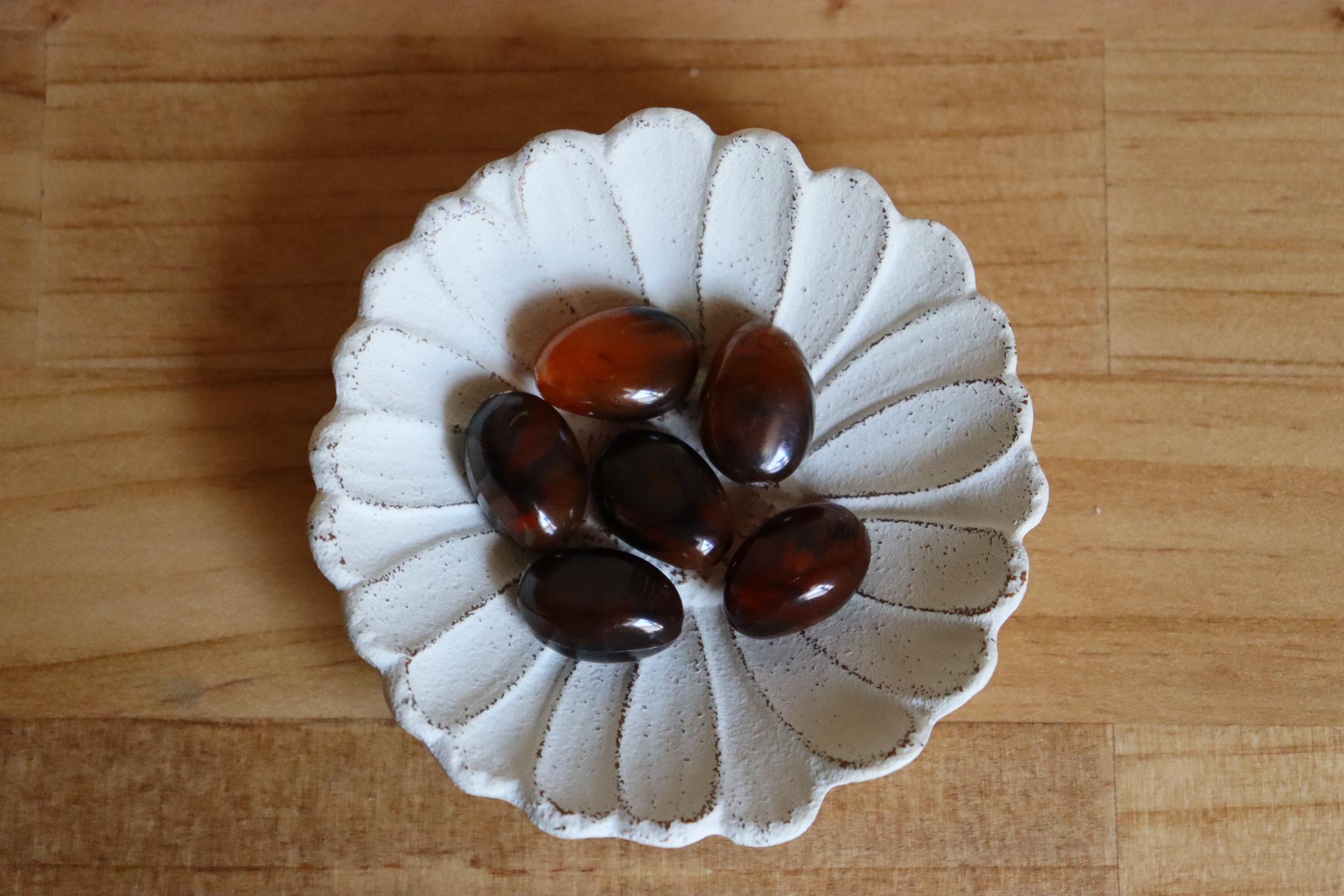 【FromUSA】ピンチパフオーバルブラウンマーブルビーズ　φ19.7mm*10.5mm